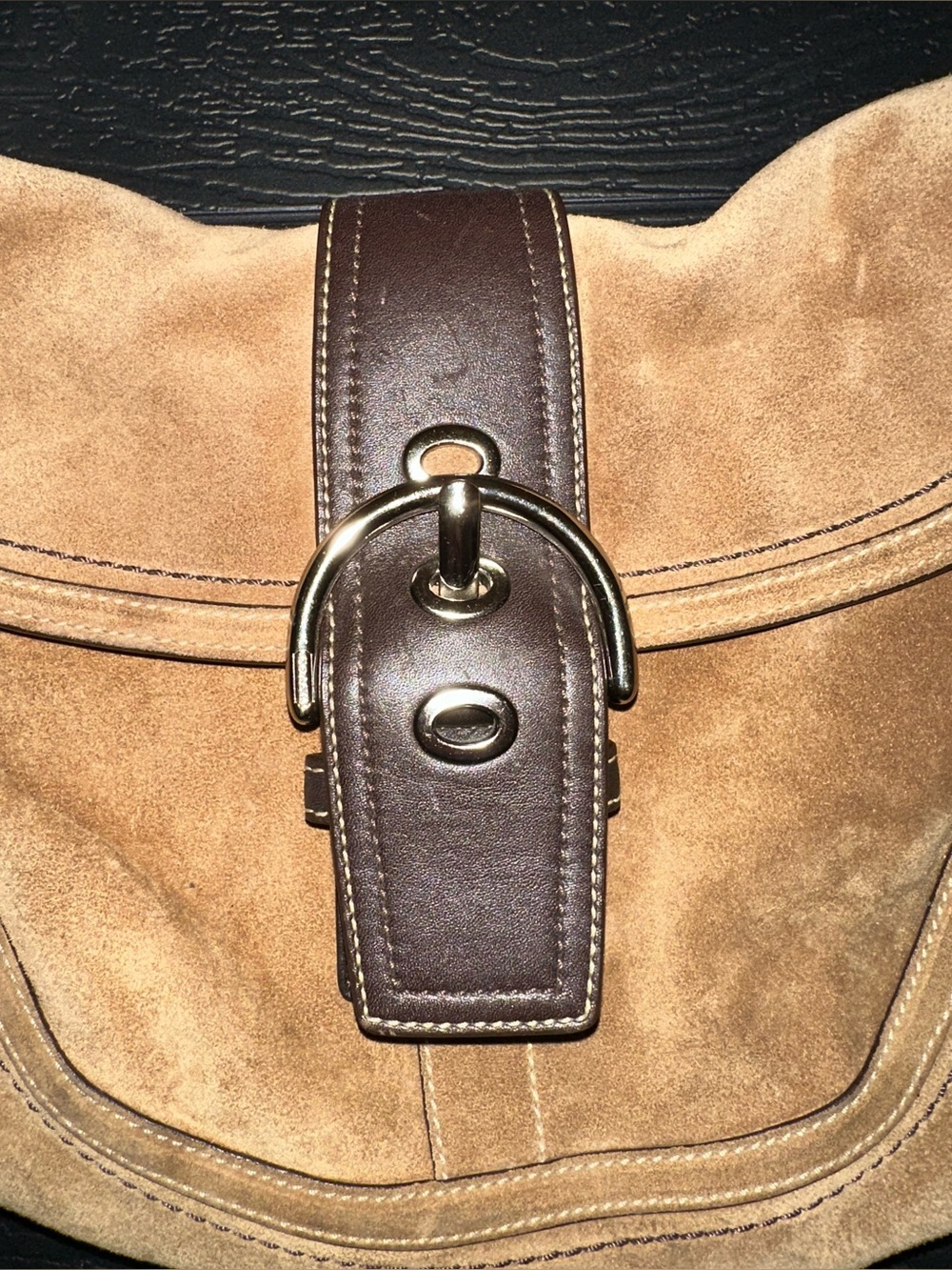 Vintage Coach Y2K Soho Camel Brown Suede Flap Buckle Shoulder Bag Purse F10918 - Picture 8 of 12